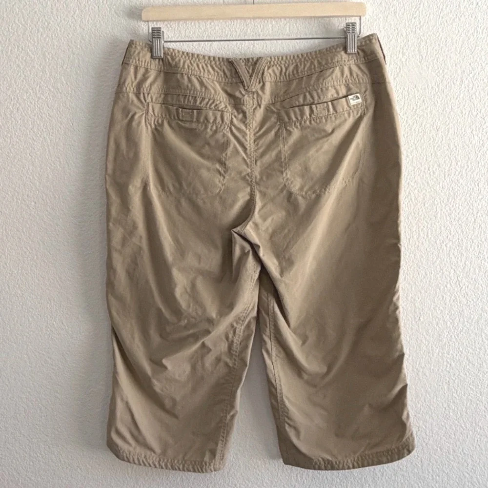 The North Face Womens Horizon Capri Hiking Pants Khaki Tan Nylon Size 10